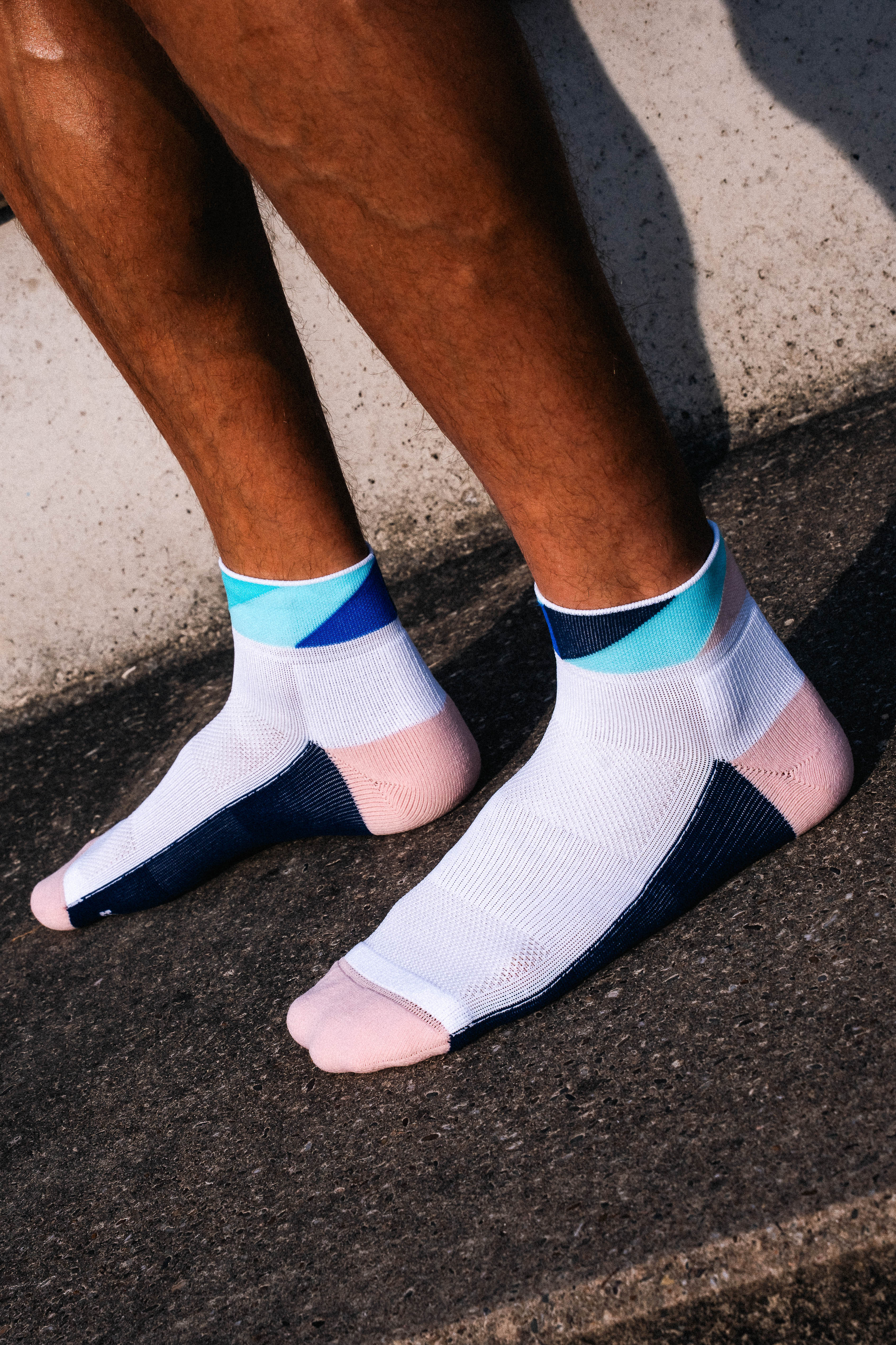 INCYLENCE RUNNING POLYGONS SHORT NAVY MINT