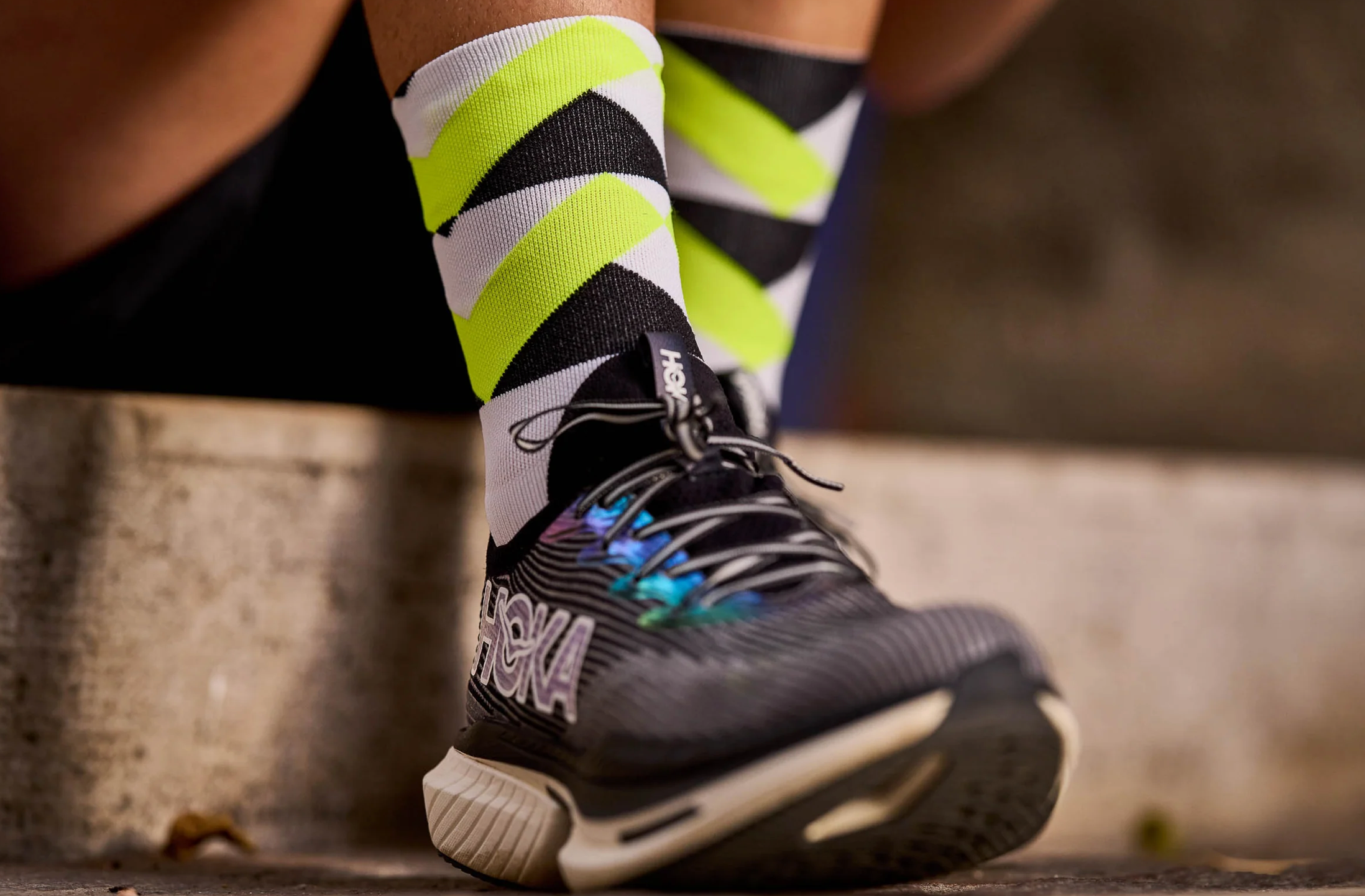 INCYLENCE RUNNING PEAKS WHITE CANARY