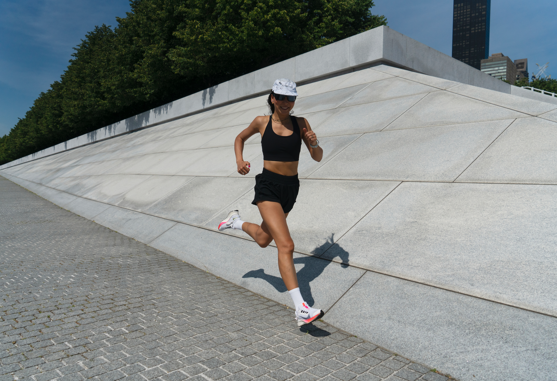 Fractel P-SERIES (Woman) "WHITE MARBLE" Edition Cap