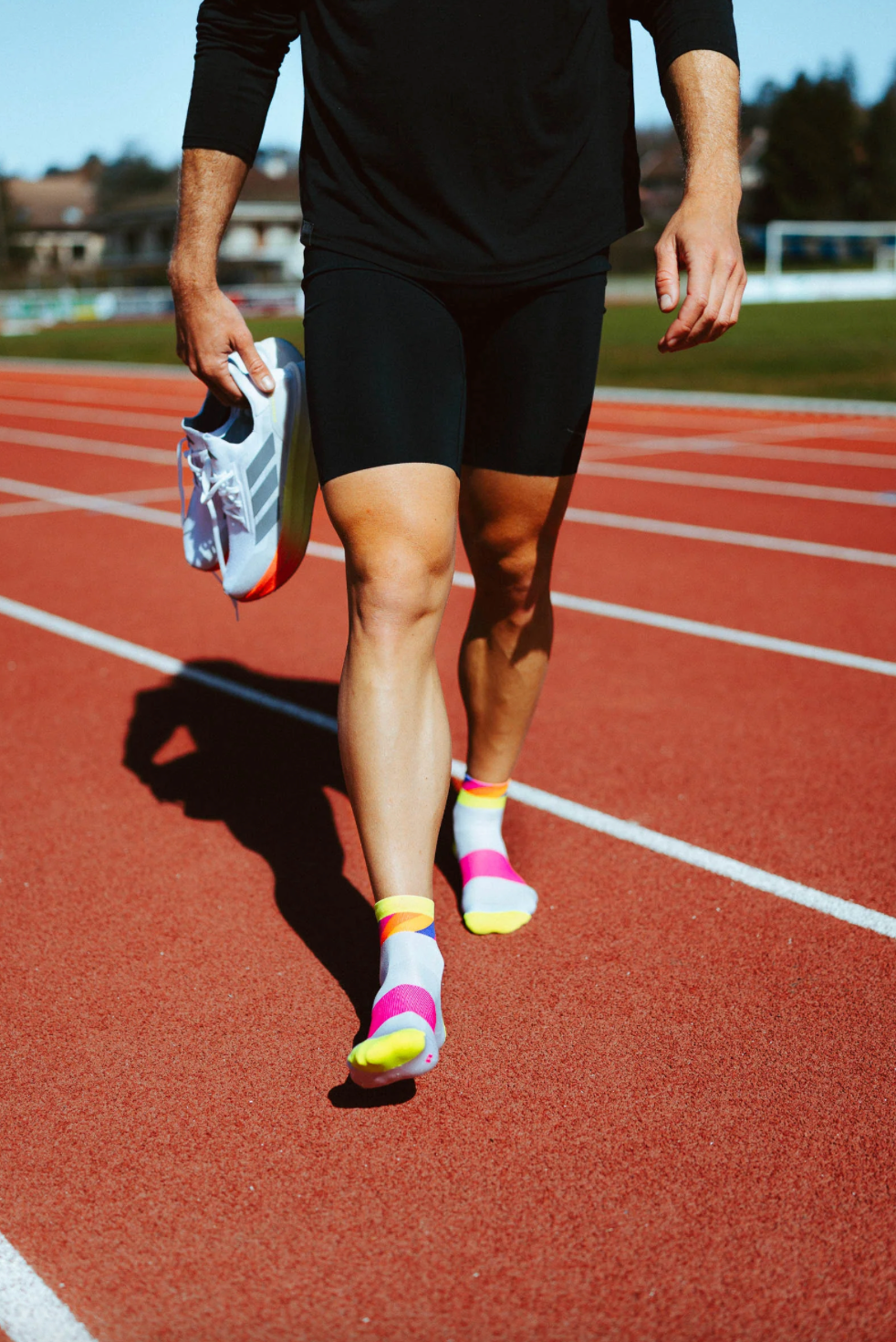 INCYLENCE ULTRALIGHT STRIDES SHORT WHITE CANARY