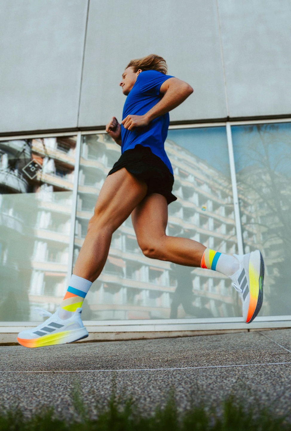 INCYLENCE ULTRALIGHT STRIDES WHITE BLUE INFERNO