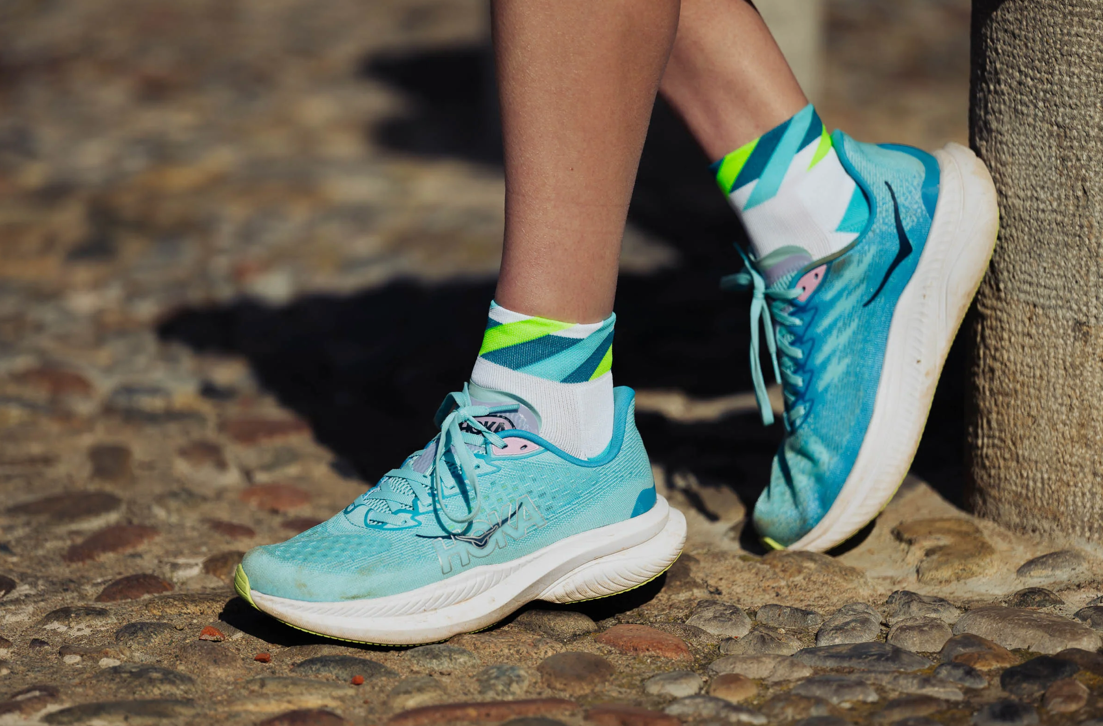 INCYLENCE RUNNING LOOPS SHORT WHITE GREEN