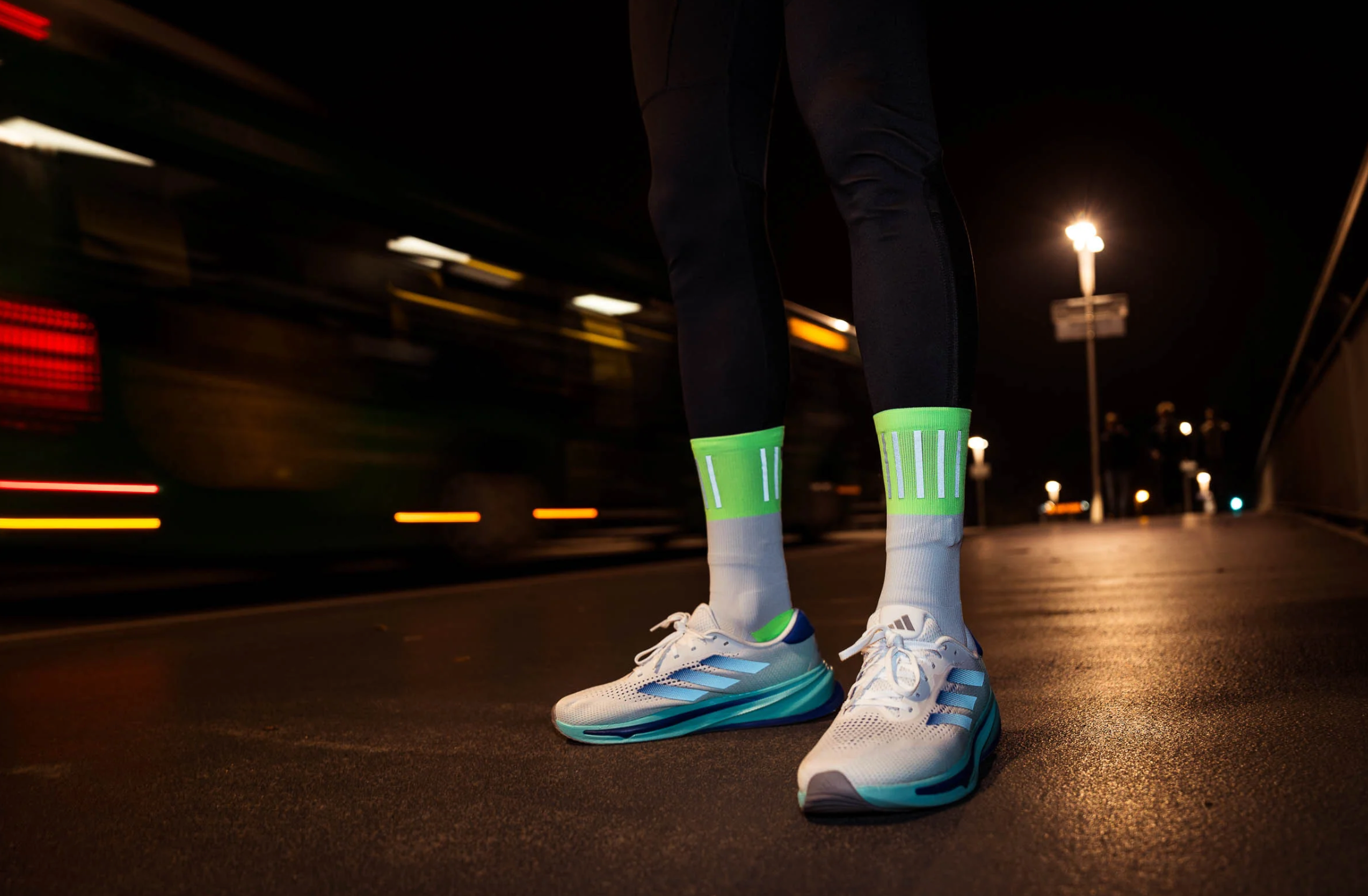 INCYLENCE HIGH-VIZ V3 GREEN