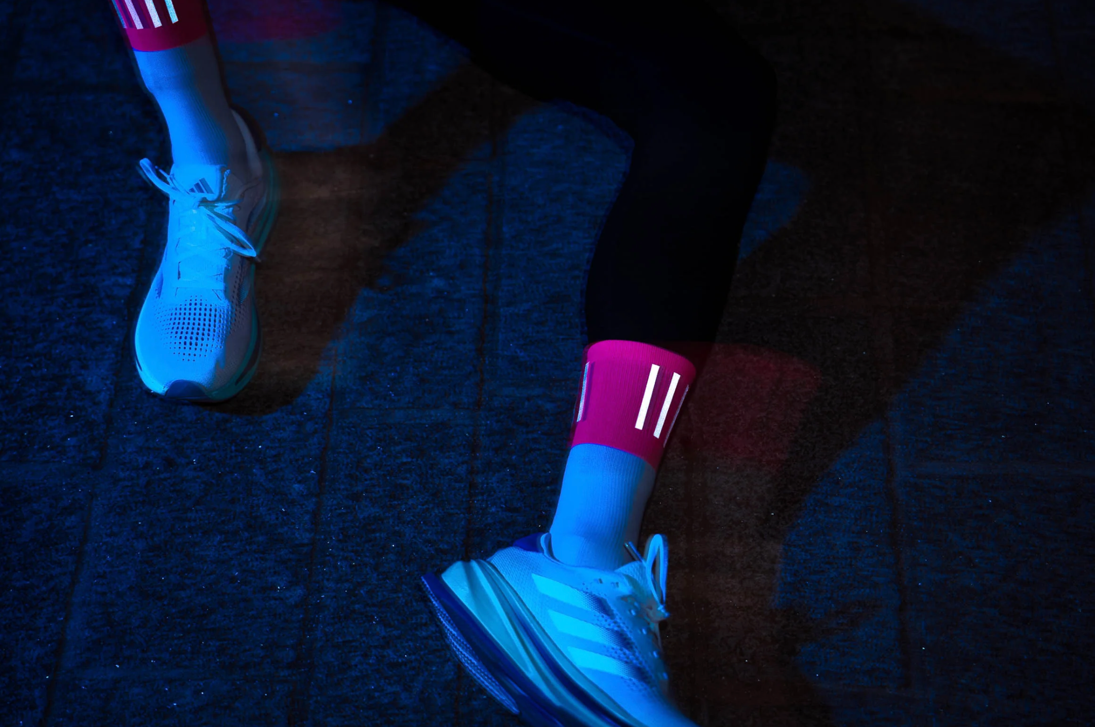 INCYLENCE HIGH-VIZ V3 PINK