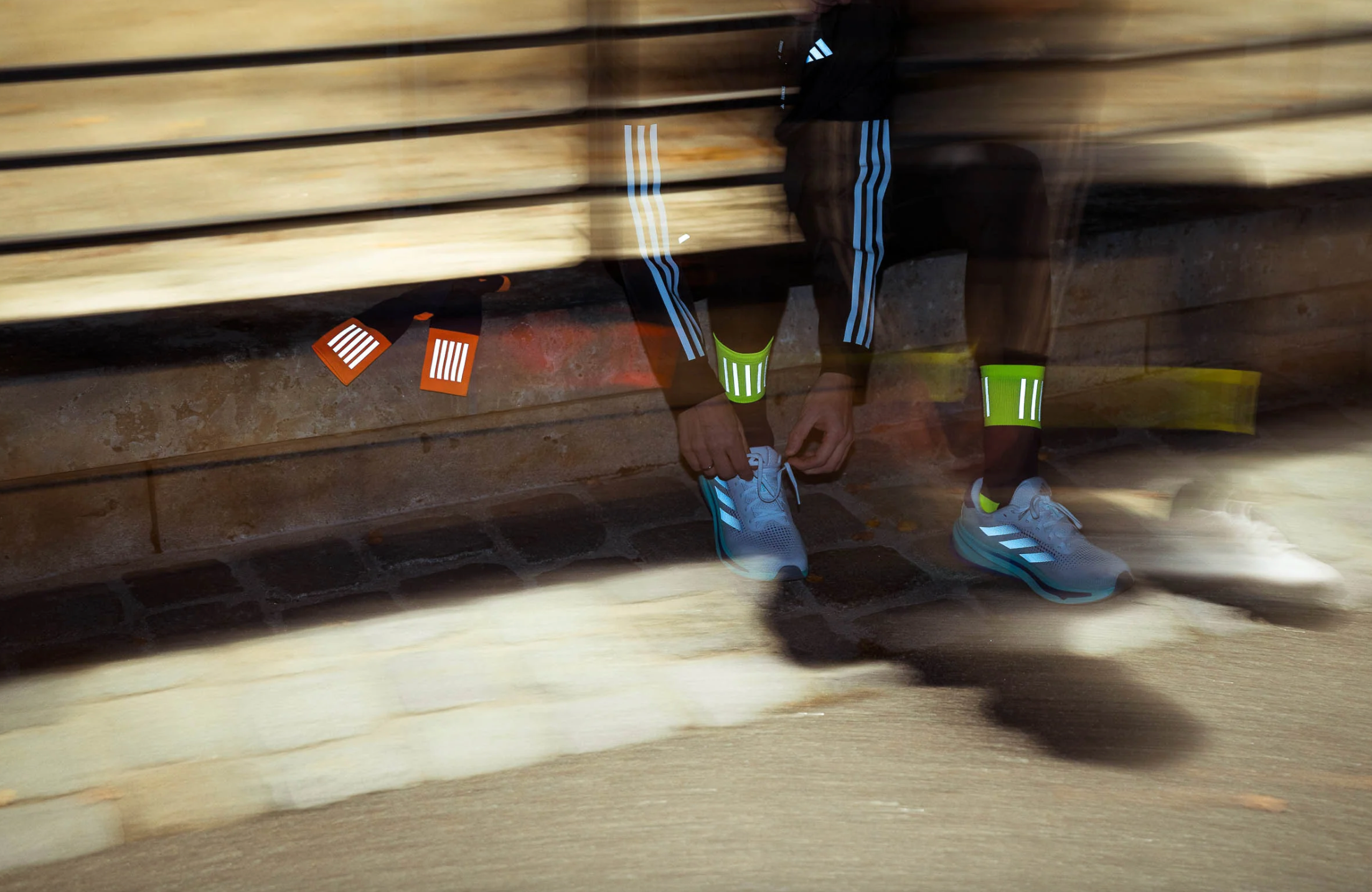 INCYLENCE HIGH-VIZ V3 BLUE CANARY