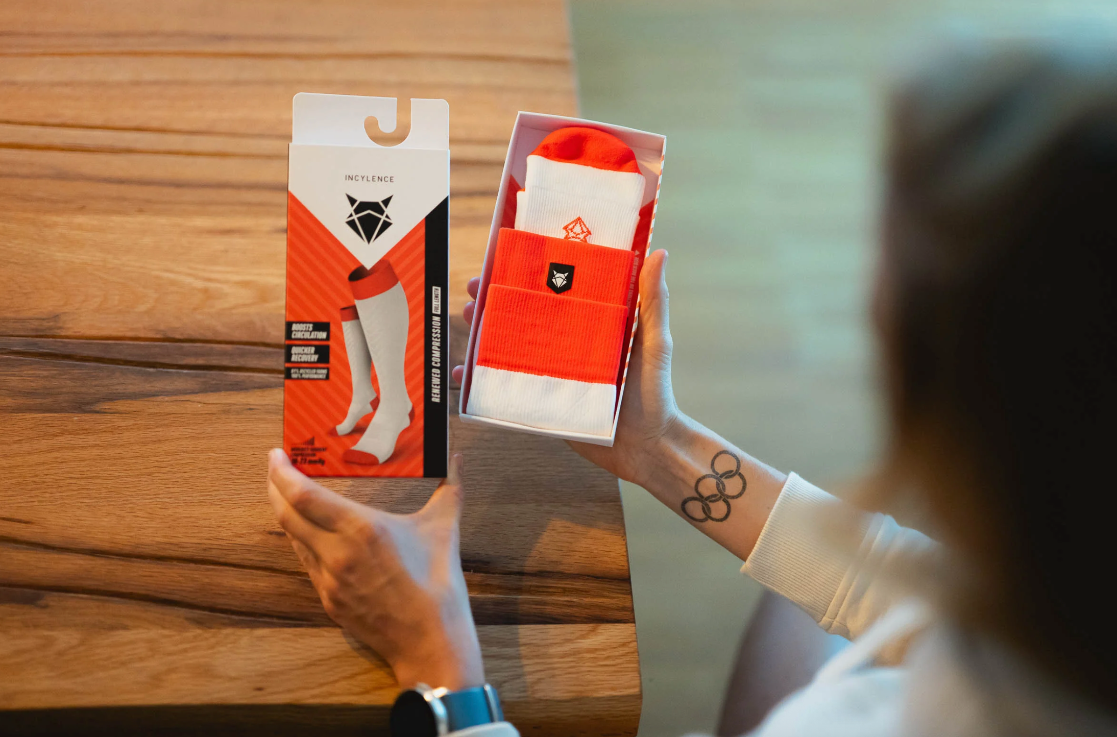 INCYLENCE RENEWED COMPRESSION V2 WHITE INFERNO