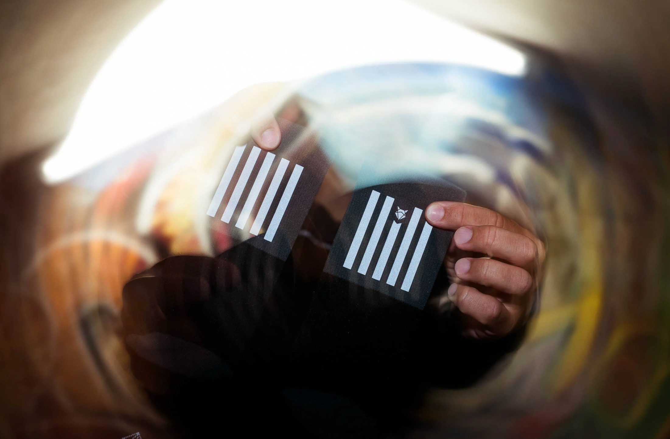 INCYLENCE HIGH-VIZ V3 BLACK