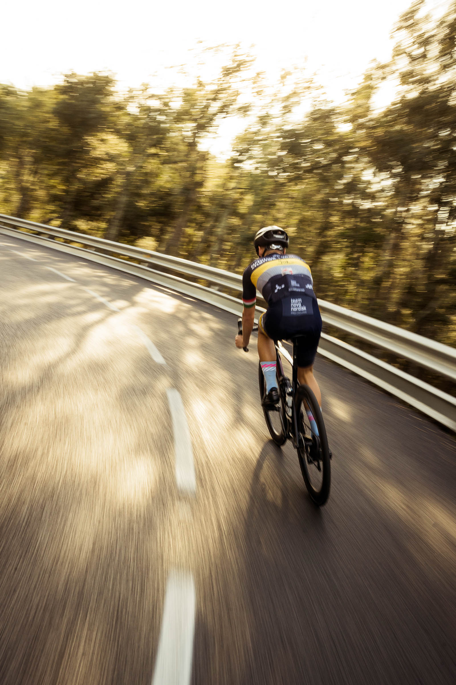 INCYLENCE MERINO LIGHT LANES WATER PINK