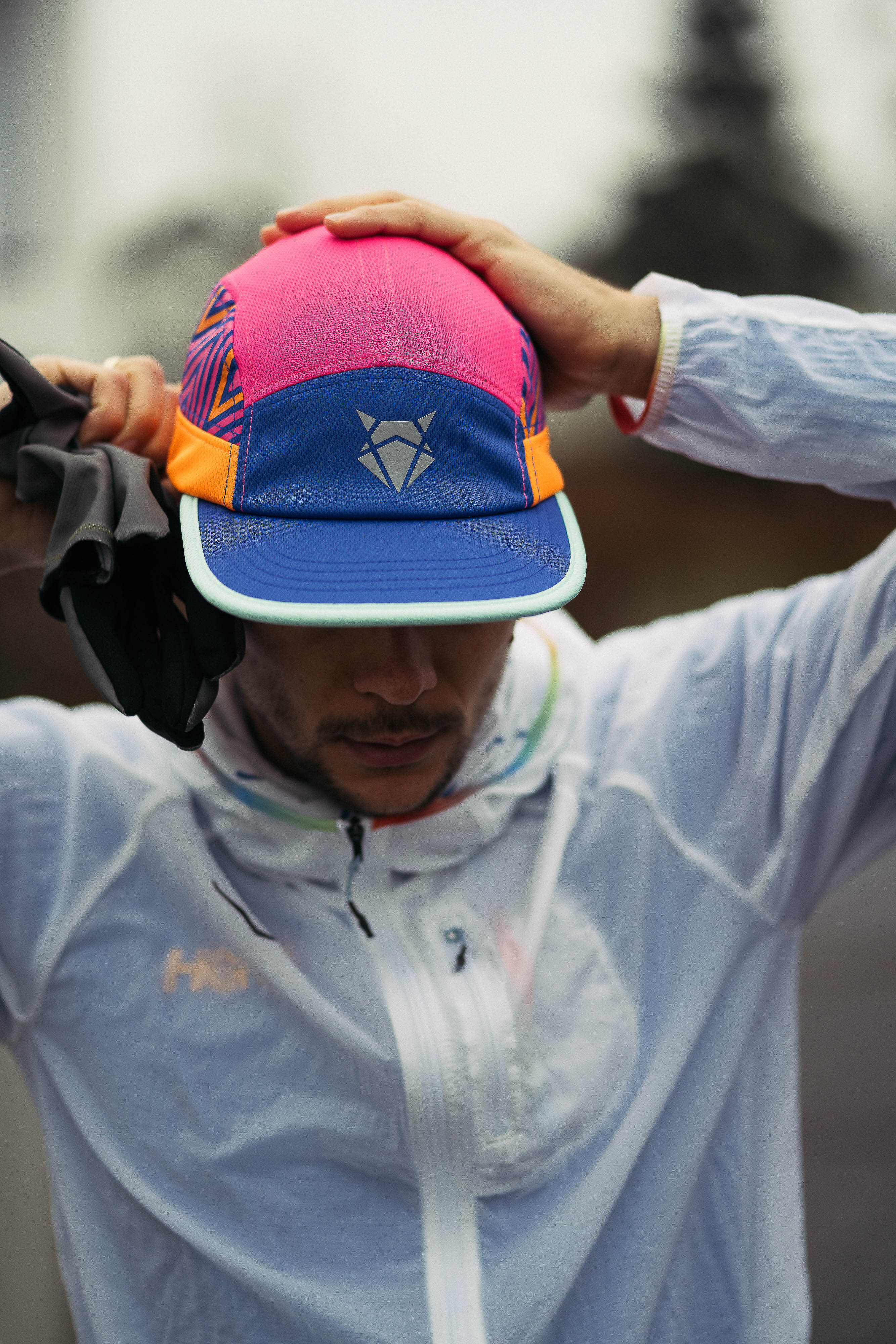 INCYLENCE RUNNING CAP SUNSET VIBRANCE