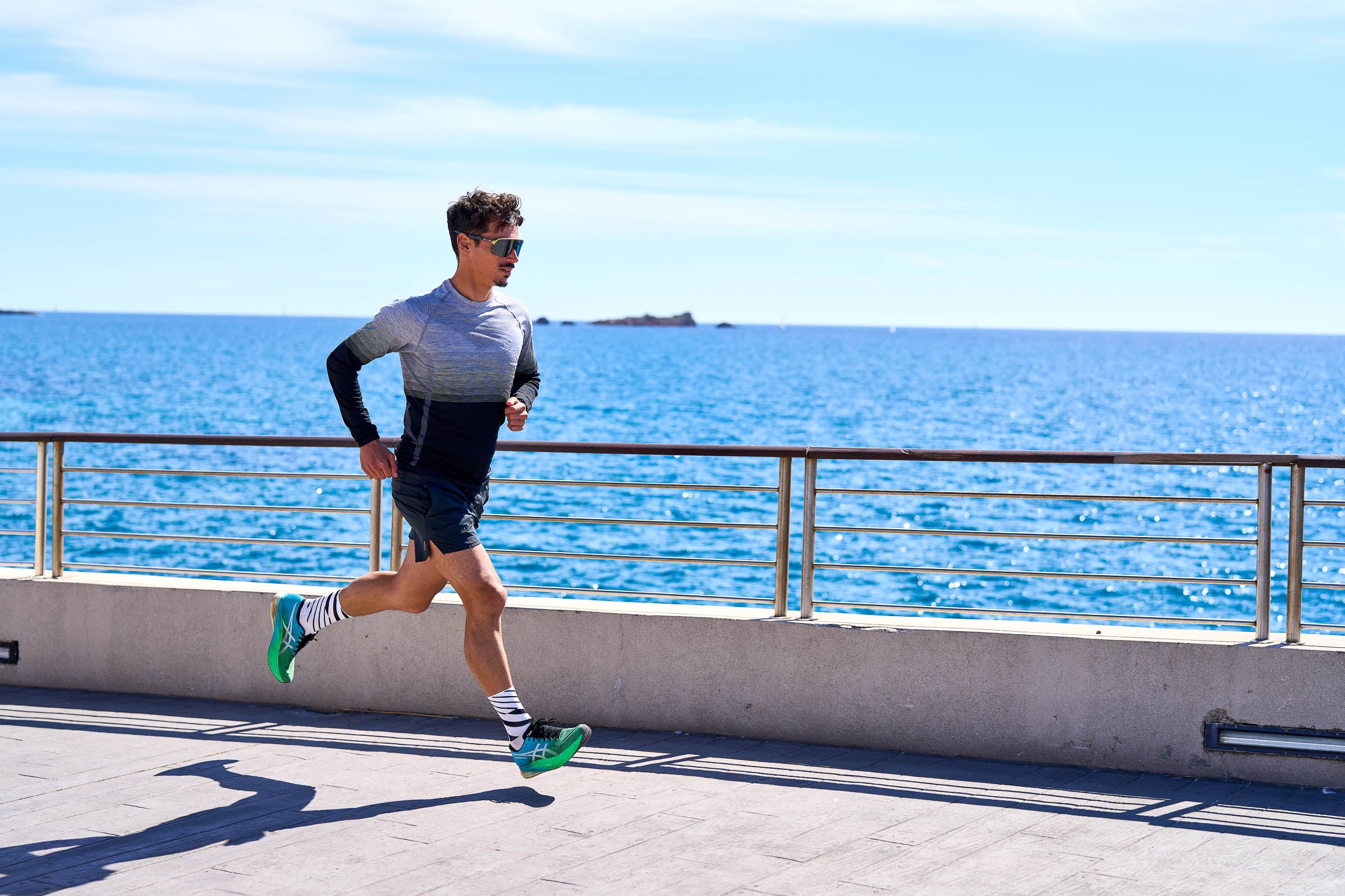 INCYLENCE ULTRALIGHT ANGLES WHITE