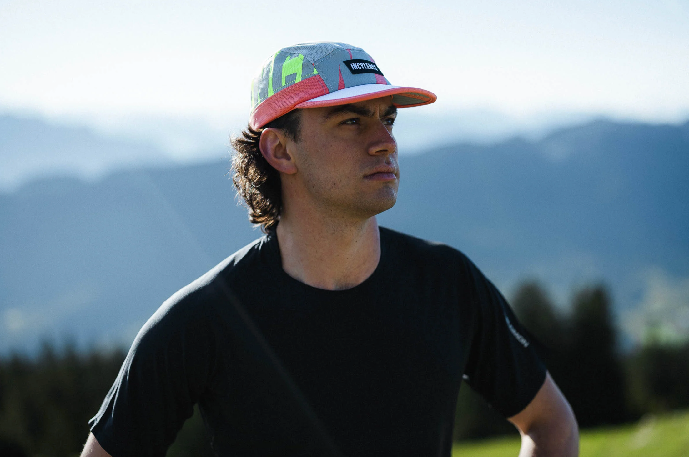 INCYLENCE RUNNING CAP NEON STORM