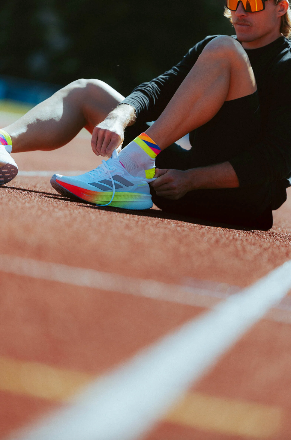 INCYLENCE ULTRALIGHT STRIDES SHORT WHITE CANARY