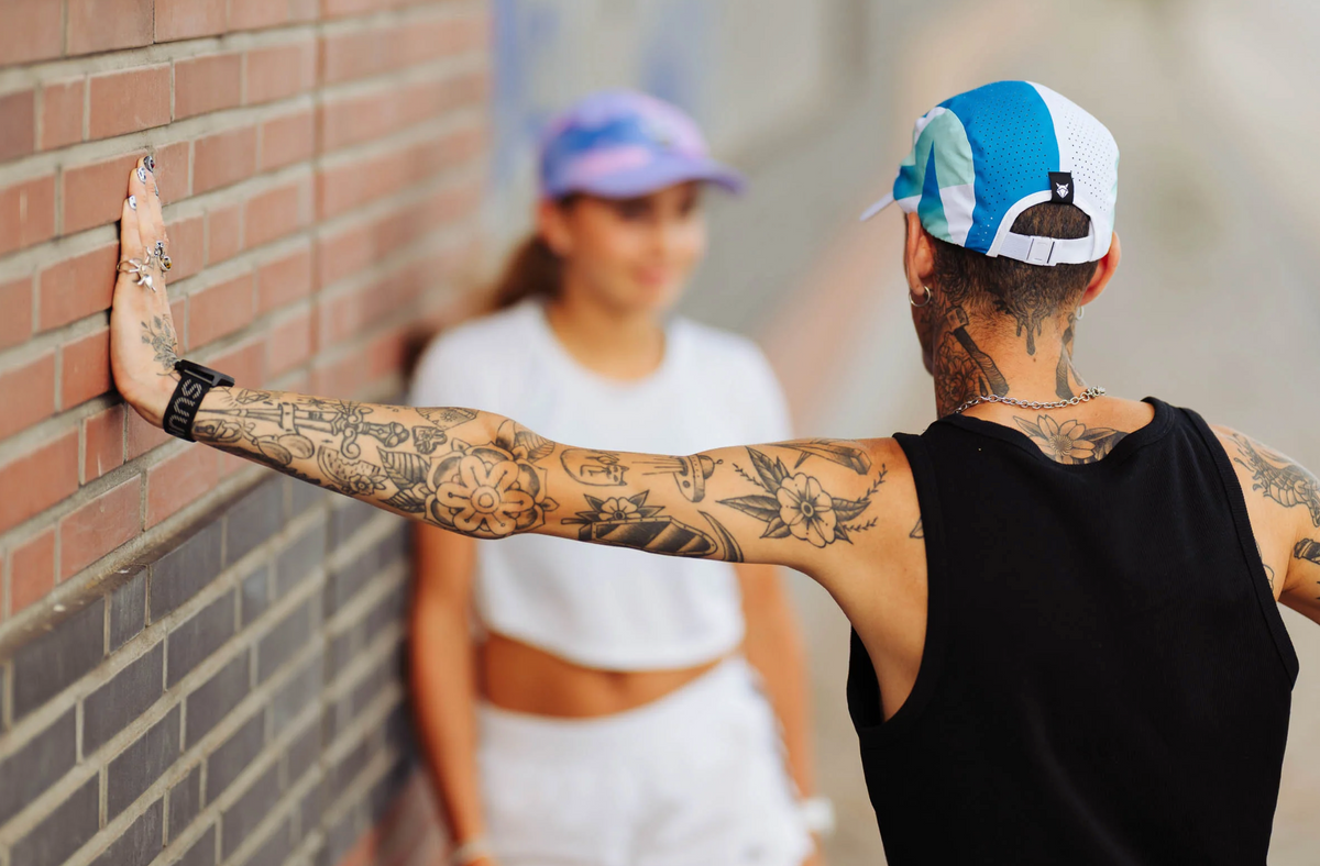 INCYLENCE RUNNING CAP ARCTIC FLOW