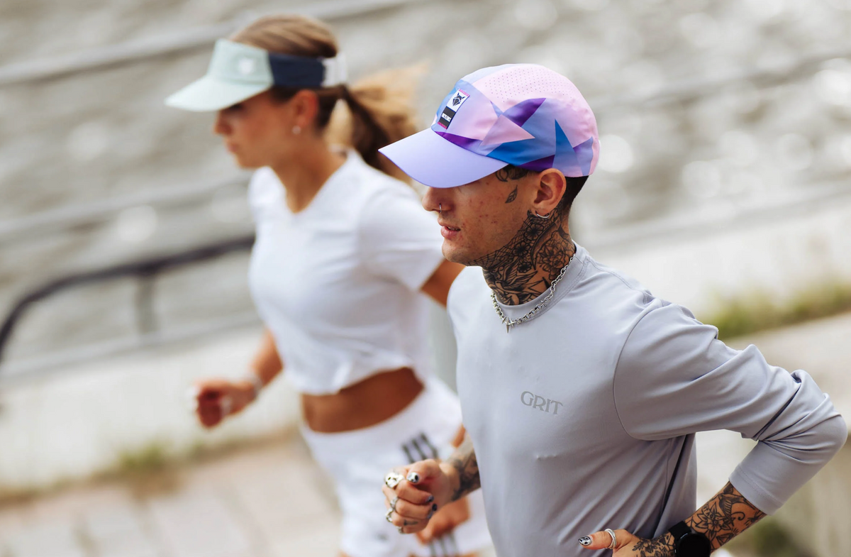 INCYLENCE RUNNING CAP COSMIC FLOW