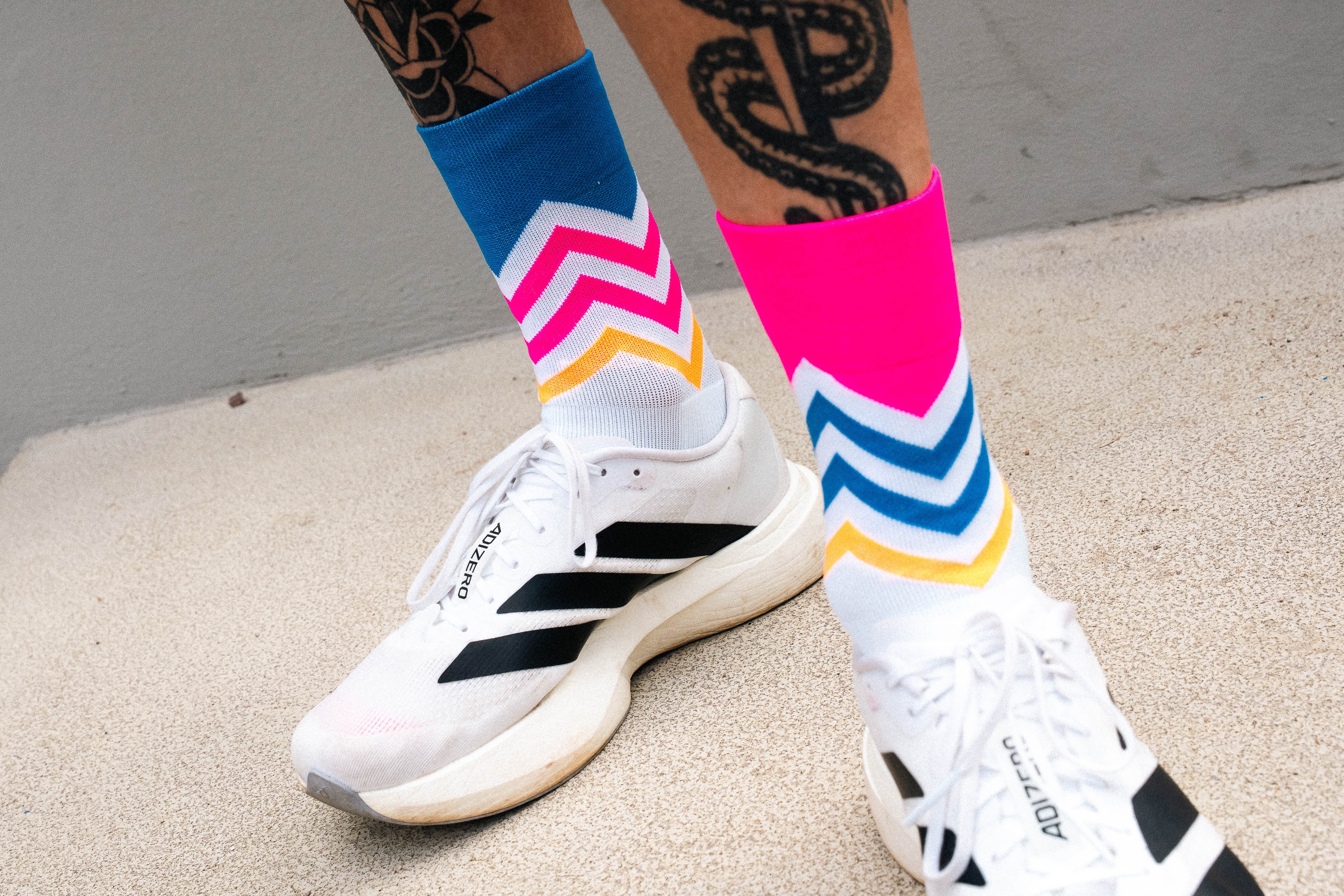 INCYLENCE RUNNING VOLTS BLUE PINK