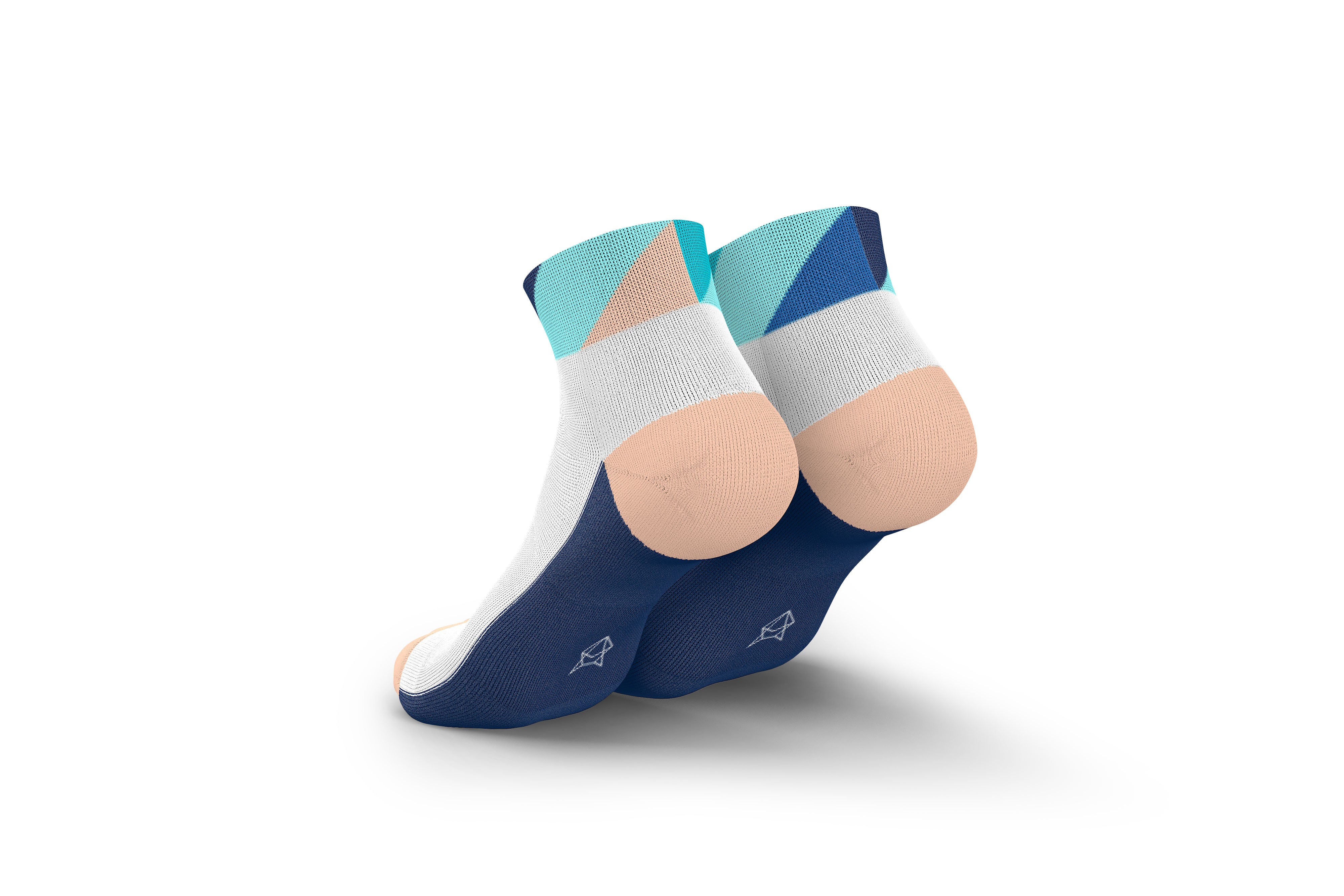 INCYLENCE RUNNING POLYGONS SHORT NAVY MINT