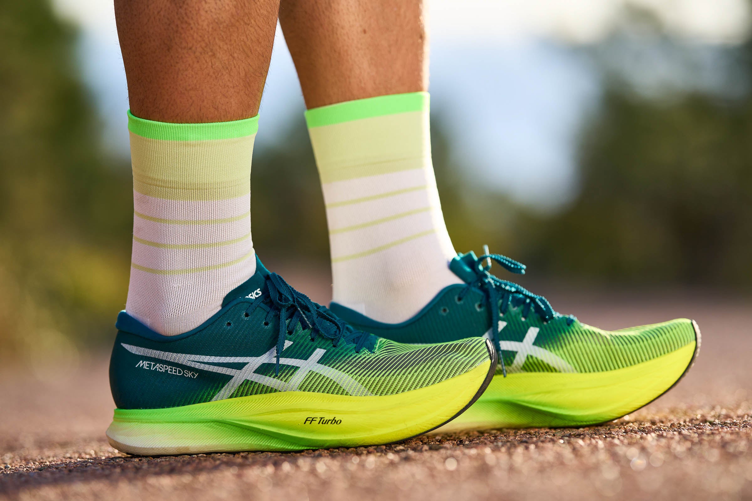 INCYLENCE ULTRALIGHT STRIPES V2 GREEN