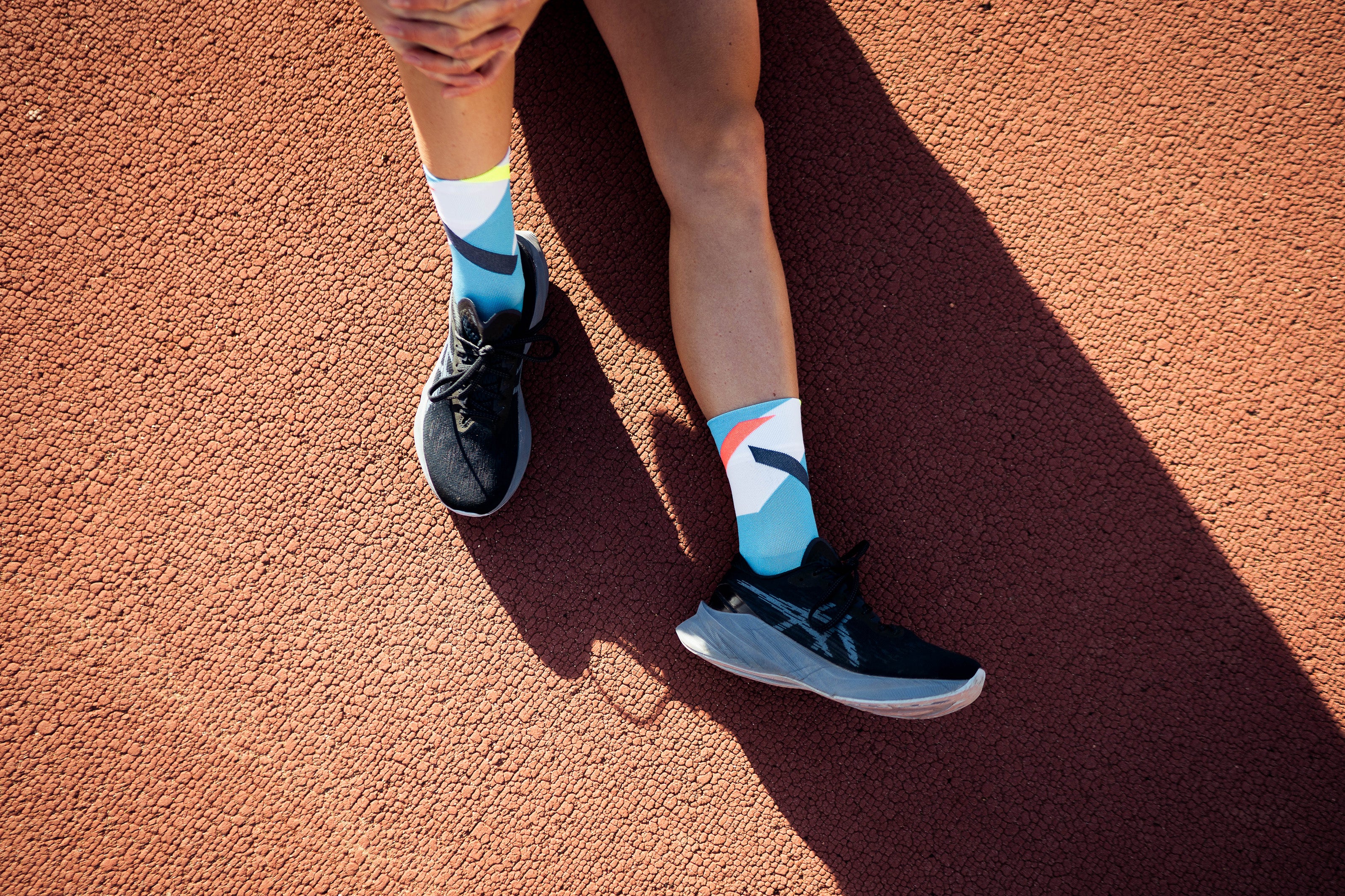 INCYLENCE ULTRALIGHT STRIKES BLUE INFERNO